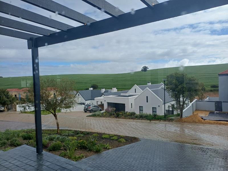 4 Bedroom Property for Sale in Mount Royal Golf Estate Western Cape